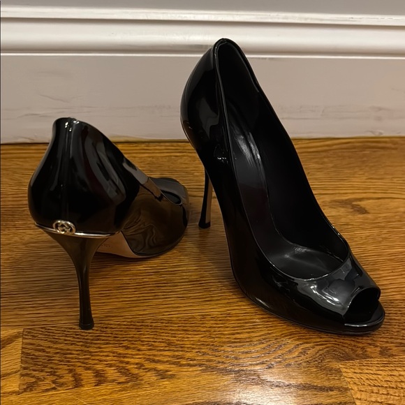 Gucci Elegant Black Peep-Toe Heels perfect condition size 38 - Picture 1 of 9